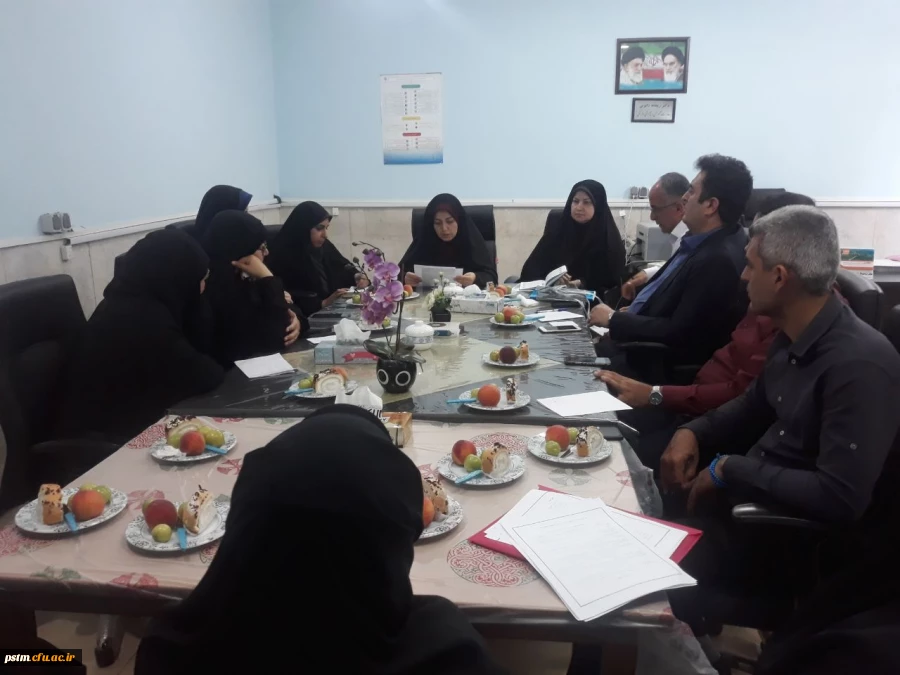 برگزاری جلسه شورای اداری پردیس