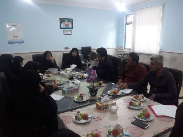 برگزاری جلسه شورای اداری پردیس