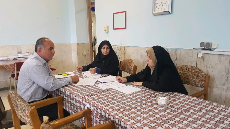 برگزاری نشست حوزه آموزش جهت برنامه ریزی در خصوص ثبت نام از پذیرفته شدگان نهایی آزمون سراسری 1398 پردیس خواهران و مراکز تابعه 4