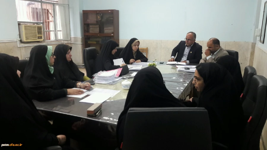 برگزاری جلسه هماهنگی عوامل اجرایی ثبت نام از پذیرفته شدگان نهایی آزمون سراسری 98 2