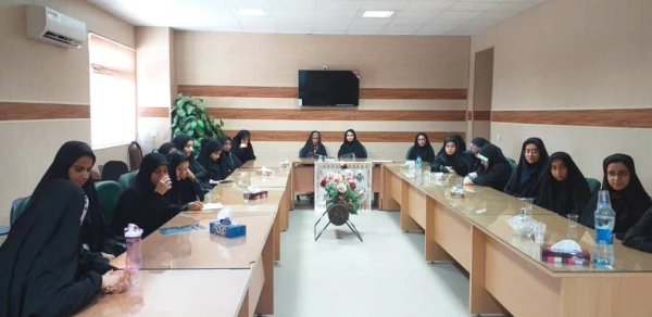 برگزاری کارگاه آموزشی " آشنایی با آسیب های فضای مجازی"  با همکاری پلیس فتا در پردیس 