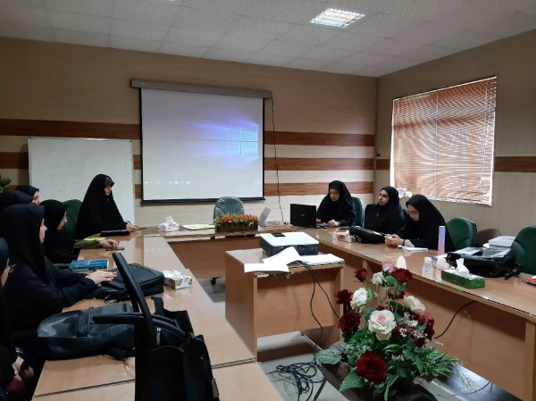 برگزاری جلسه سخنرانی علمی در پردیس