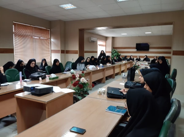 برگزاری جلسه سخنرانی علمی در پردیس