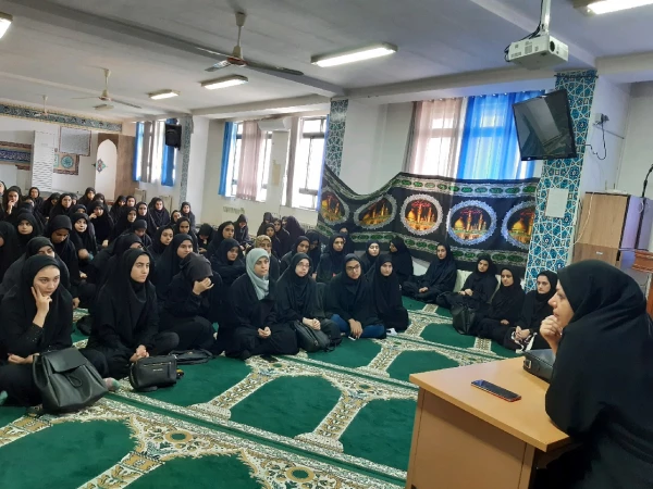 برگزاری جلسه توجیهی مشاور پژوهشی پردیس با دانشجومعلمان