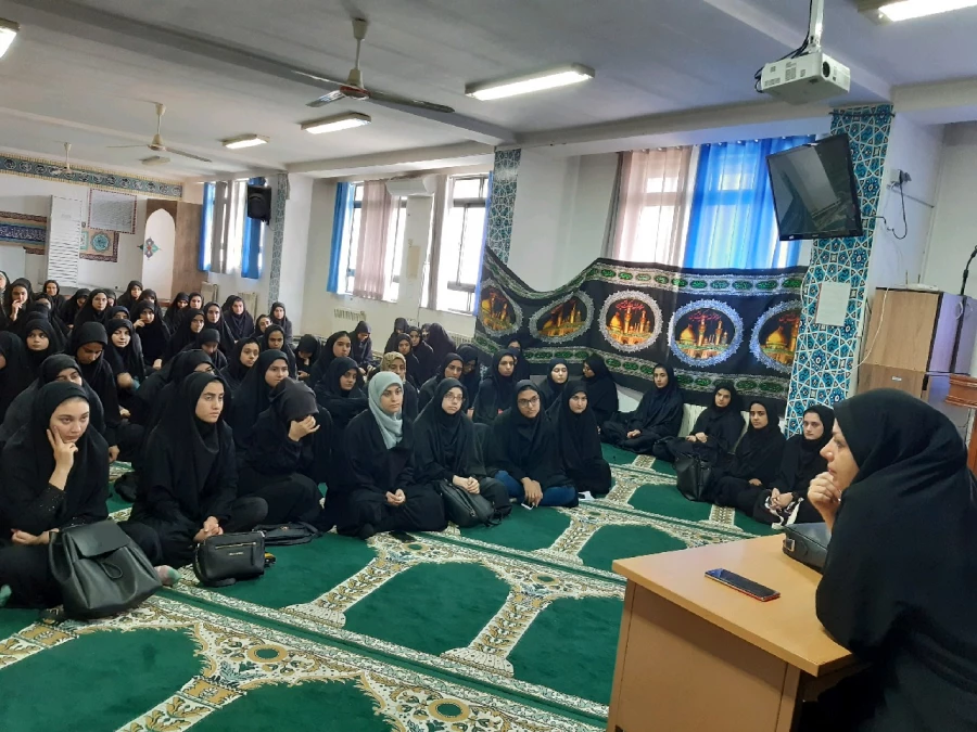 برگزاری جلسه توجیهی مشاور پژوهشی پردیس با دانشجومعلمان