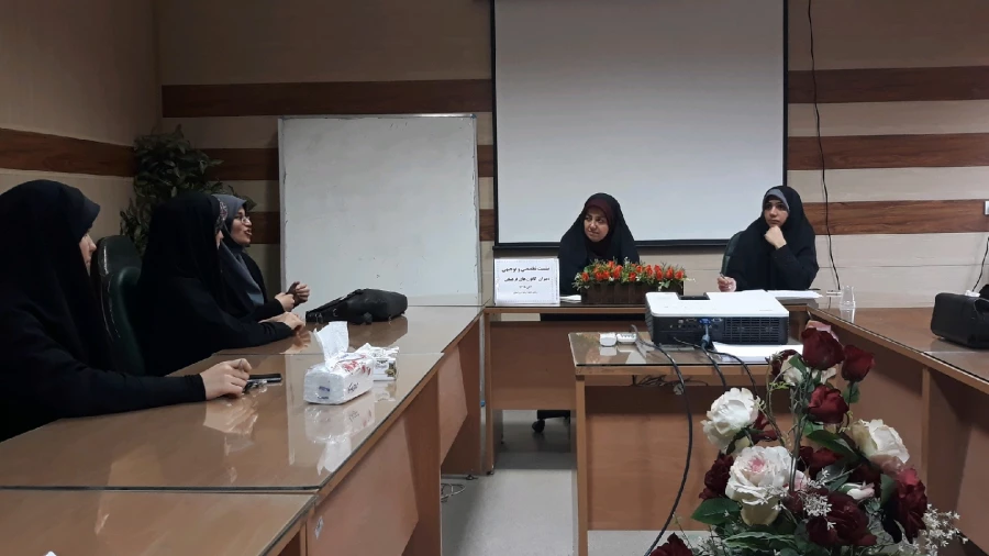 برگزاری نشست تخصصی و توجیهی واحد فرهنگی پردیس با دبیران کانون ها