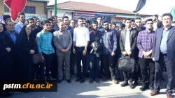 حضور مسئولین و دانشجویان پردیس در راهپیمایی 13 آبان شهرستان ساری به روایت تصویر 5