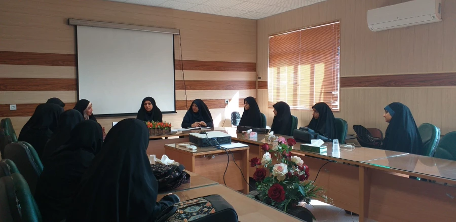 برگزاری جلسه " هم اندیشی کانون های فرهنگی و تشکل های دانشجویی در رابطه با موضوعات قرآنی "