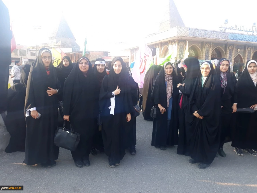 حضور دانشجومعلمان پردیس فاطمه الزهرا( س) ساری در اجتماع بزرگ بیعت با امام عصر( عج ) در محوطه امام زاده یحیی ساری