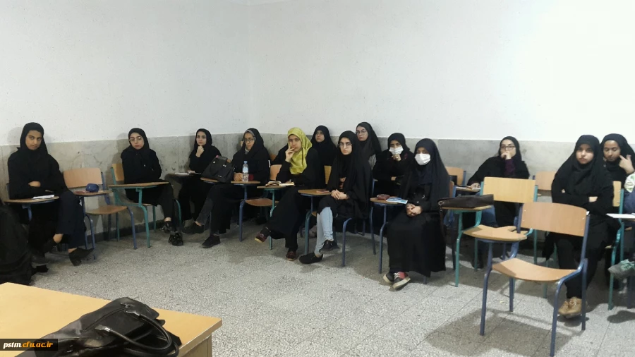 برگزاری سومین جلسه کارگاه مهارتهای زندگی با عنوان خودآگاهی وعزت نفس ویژه دانشجو معلمان رشته مشاوره