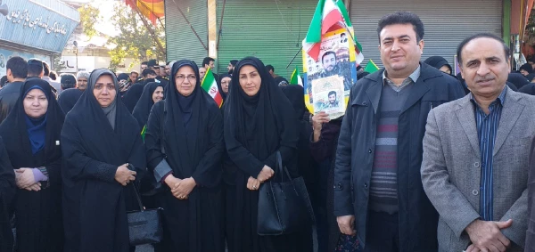 حضور مسئولین ، کارکنان و اساتید پردیس فاطمه الزهرا (س) ساری در گردهمایی حمایت مردمی از امنیت و اقتدار ملی