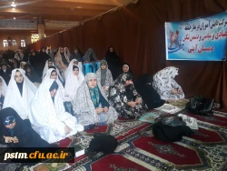 حضور دانشجویان به همراه امام جماعت پردیس در نماز سیاسی _ عبادی جمعه