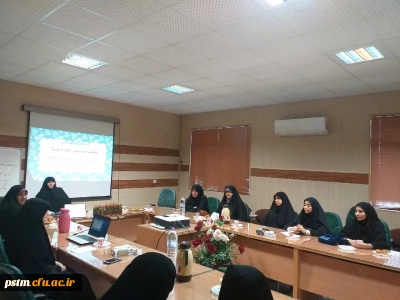 برگزاری کرسی آزاد اندیشی به مناسبت هفته ی وحدت حوزه و دانشگاه در پردیس