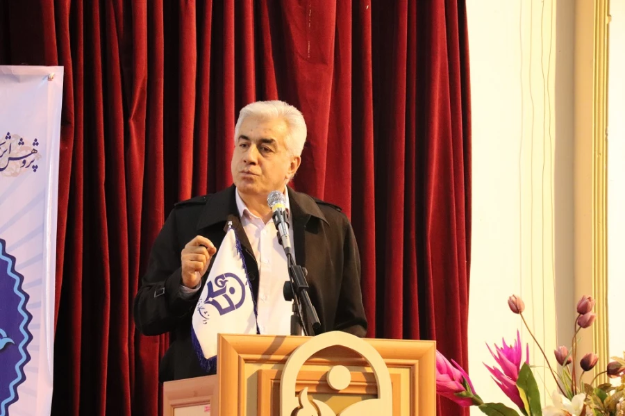 حضور دانشجومعلمان پردیس در مراسم گرامیداشت هفته پژوهش