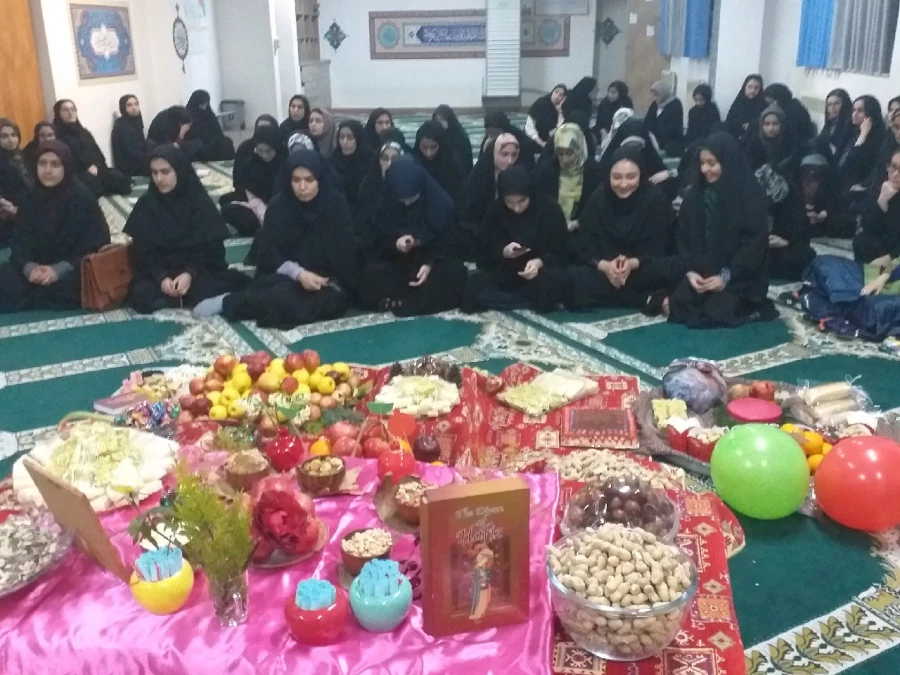 برگزاری مراسم شب یلدا در نمازخانه پردیس