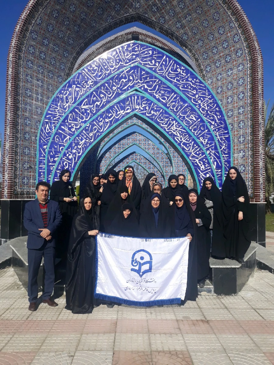 به همت واحد دانشجویی و کانون محیط زیست پردیس صورت پذیرفت: بازدید از نمایشگاه گل نرگس شهرستان جویبار