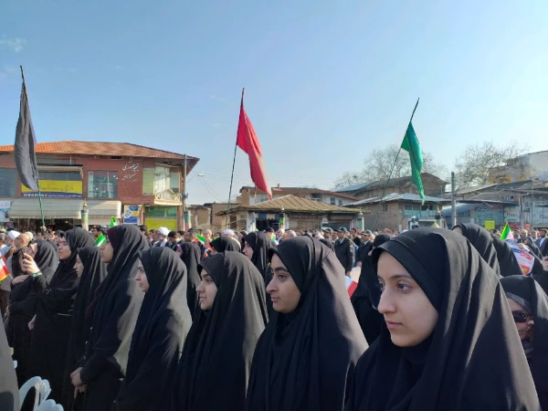 حضور دانشجومعلمان و کارکنان پردیس فاطمه الزهراء (س) ساری در راهپیمایی حماسه 9 دی ، روز بصیرت و میثاق امت با ولایت