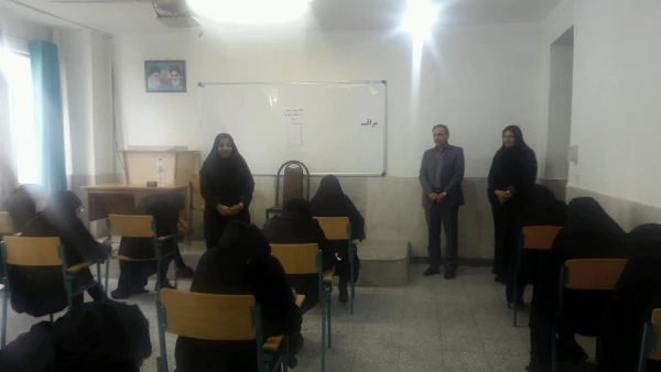 بازدید رییس دانشگاه فرهنگیان مازندران از جلسه امتحان نیمسال اول سال تحصیلی 99-1398 پردیس