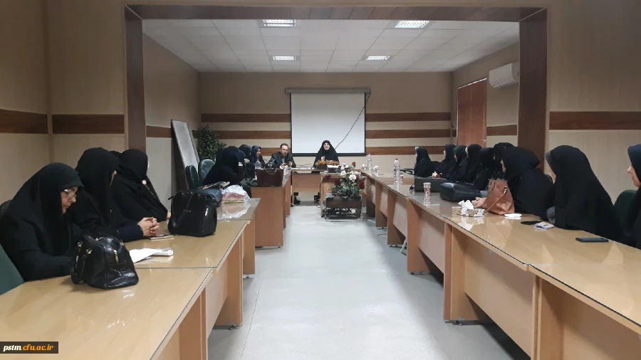 برگزاری جلسه توجیهی مسئولین گروه های مصاحبه معرفی شدگان چندبرابر ظرفیت آزمون استخدامی اداره آموزش و پرورش