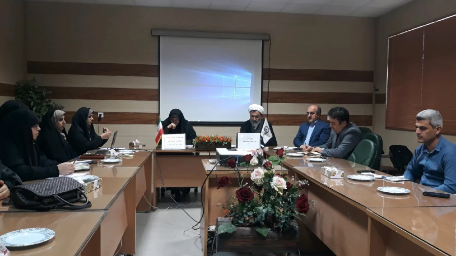 برگزاری جلسه شورای اداری در سالن کنفرانس پردیس