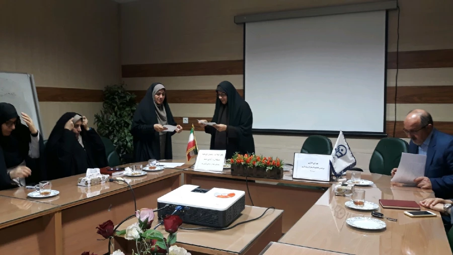 برگزاری جلسه شورای اداری در سالن کنفرانس پردیس