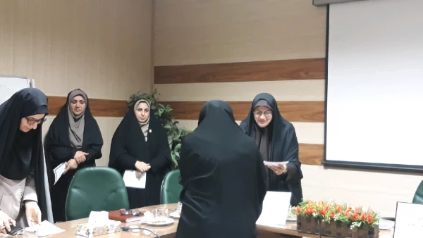 برگزاری جلسه شورای اداری در سالن کنفرانس پردیس