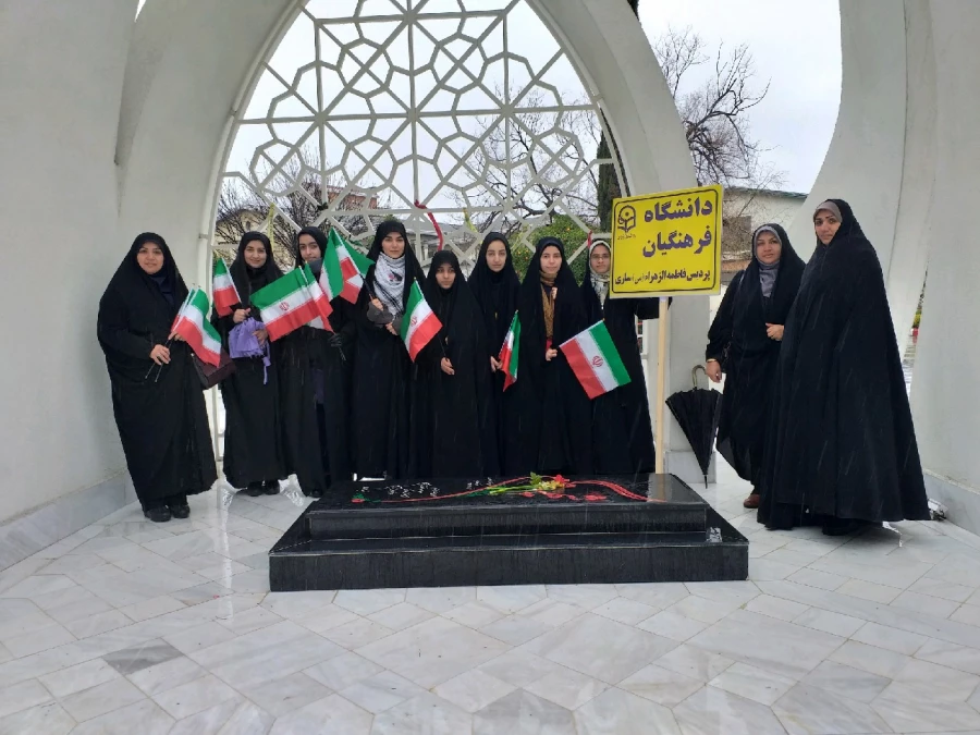 حضور دانشجویان و کارکنان پردیس در راهپیمایی 22 بهمن سال 1398 به روایت تصویر 5