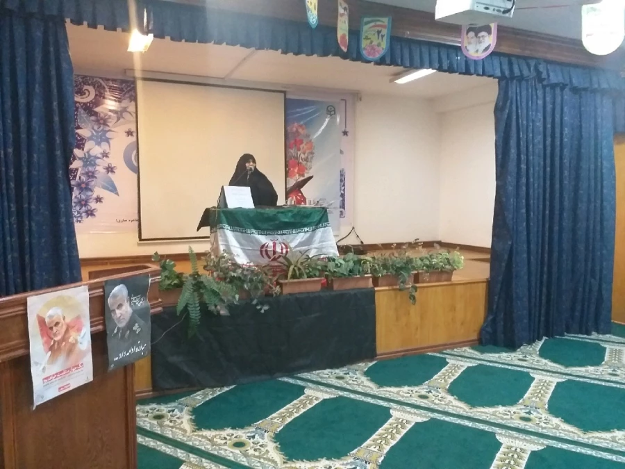 برگزاری جلسه سخنرانی همراه با پرسش و پاسخ با موضوع «ارتقاء بینش سیاسی زنان در گام دوم انقلاب» در نمازخانه پردیس 3