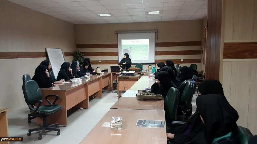 برگزاری کارگاه مهارت های ارتباط موثر در سالن کنفرانس پردیس 2