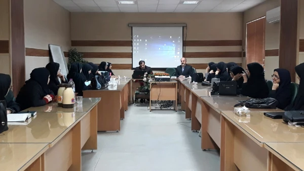 برگزاری کارگاه مشاوره پژوهشی در سالن کنفرانس پردیس 2