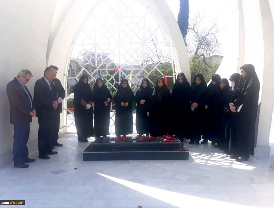 غبارروبی از مزار شهید گمنام پردیس به مناسبت بزرگداشت یادواره شهید گمنام 2