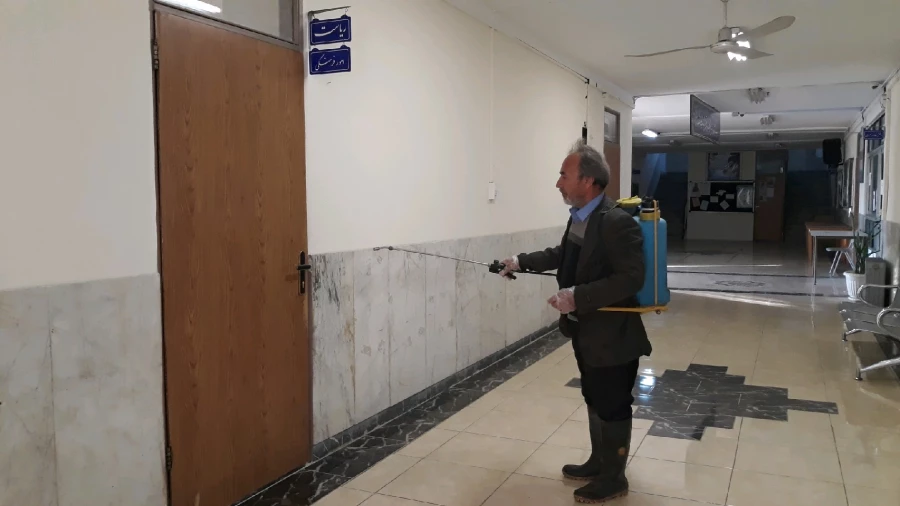 اجرای طرح ضدعفونی  و میکروب زدایی پردیس در جهت پیشگیری از ویروس کرونا 4