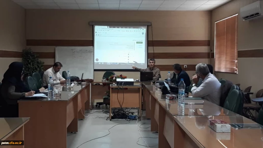 برگزاری جلسه آموزشی اساتید پردیس فاطمه الزهراء(س) ساری 2