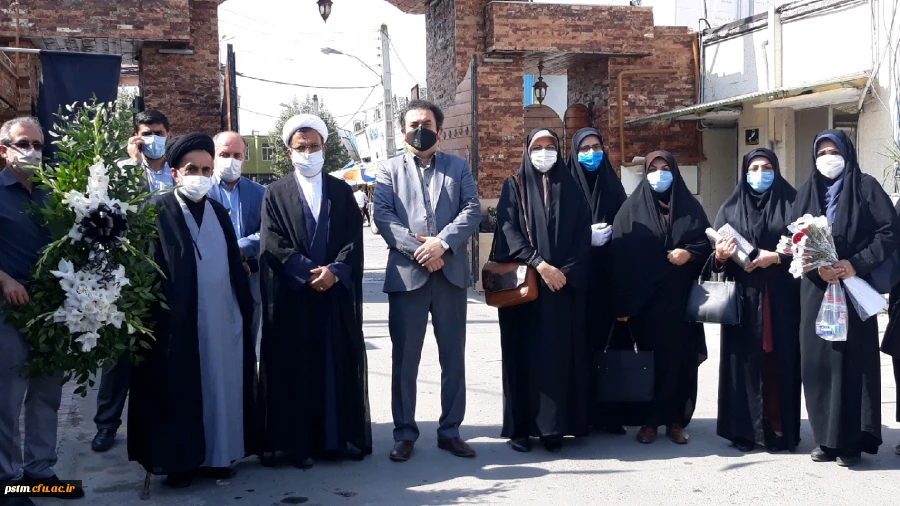 غبارروبی و عطرافشانی مزار شهدای دفاع مقدس ، مدافعان حرم و مدافعان سلامت به مناسبت هفته دفاع مقدس  2