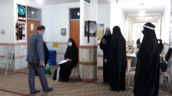 بازدید مدیر امور پردیس های مازندران از روند برگزاری مصاحبه داوطلبان ورود به دانشگاه فرهنگیان در پردیس فاطمه الزهراء(س) ساری 2